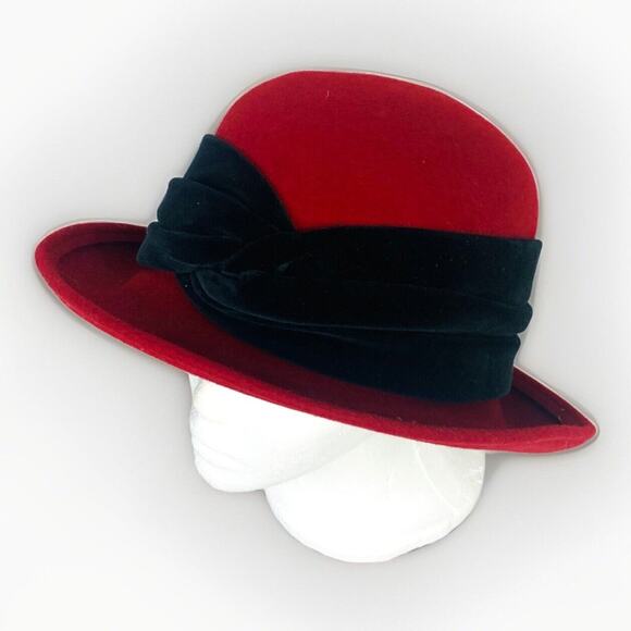 VTG Womens Dress Hat 100% Wool Felt Red Made In Italy Black Velvet Band - Picture 2 of 6